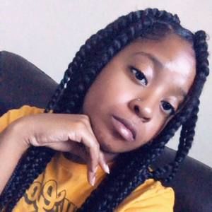 Meet your Posher, Nichole